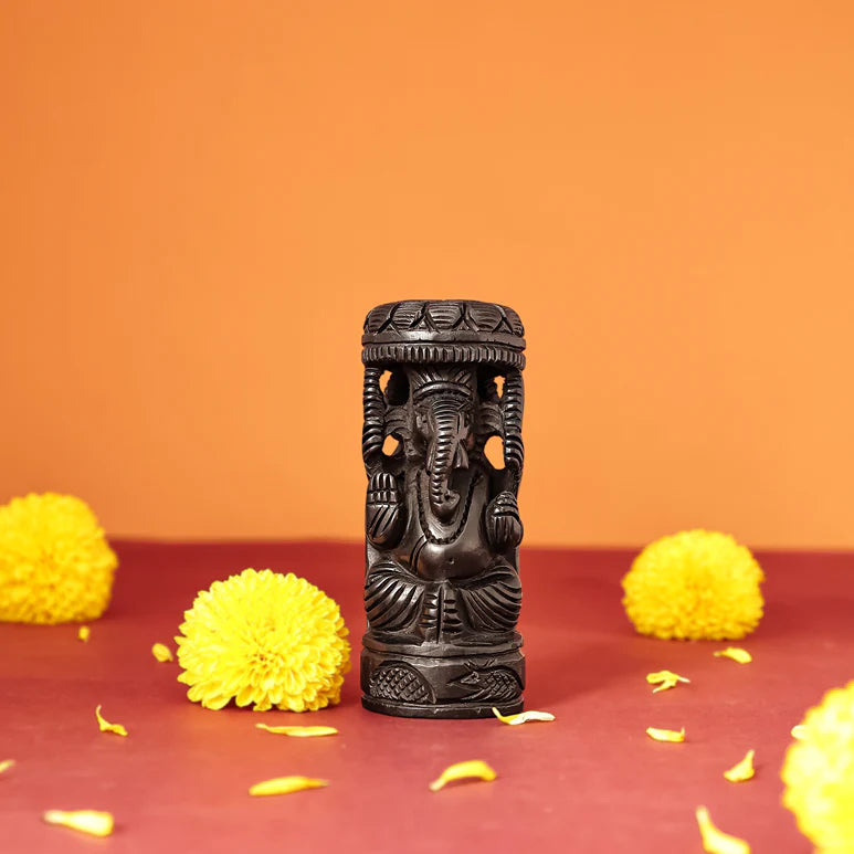 Divine Crystals Lord Ganesh Karungali Idol with Cap– Ebony Wood