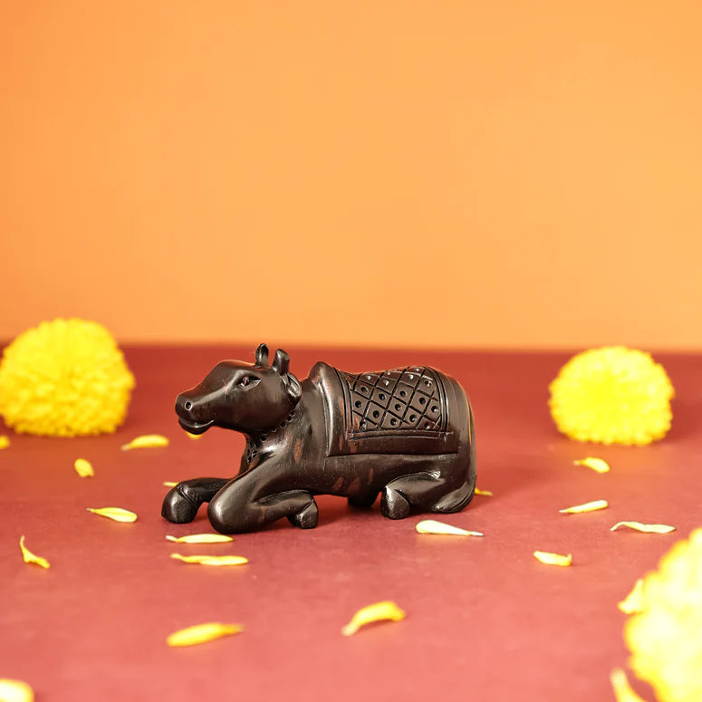 Divine Crystals Nandi Ji Karungali Idol – Ebony Wood