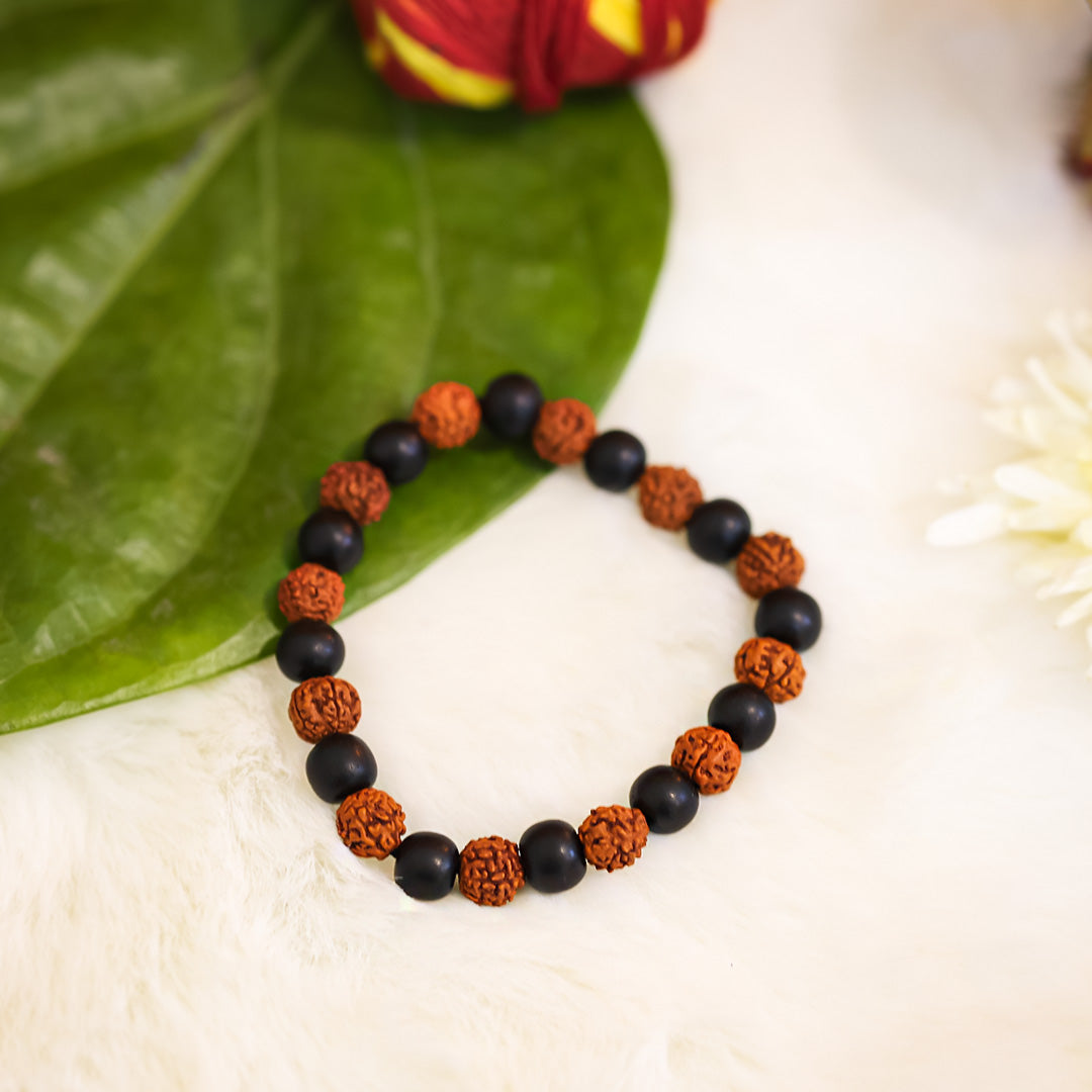 Divine Crystals Karungali Rudraksha Bracelet.